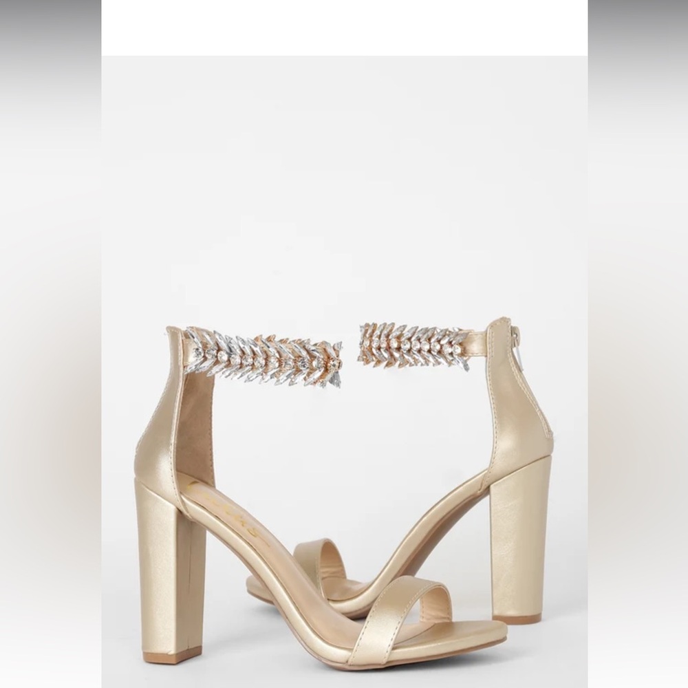 Lulus - Picture 7 of 7